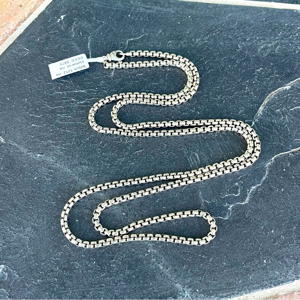 Men’s Heavy Sterling silver rounded box chain link 32” long